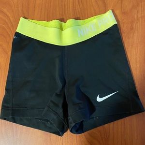 Nike Pro Black Women’s 3” Shorts XS